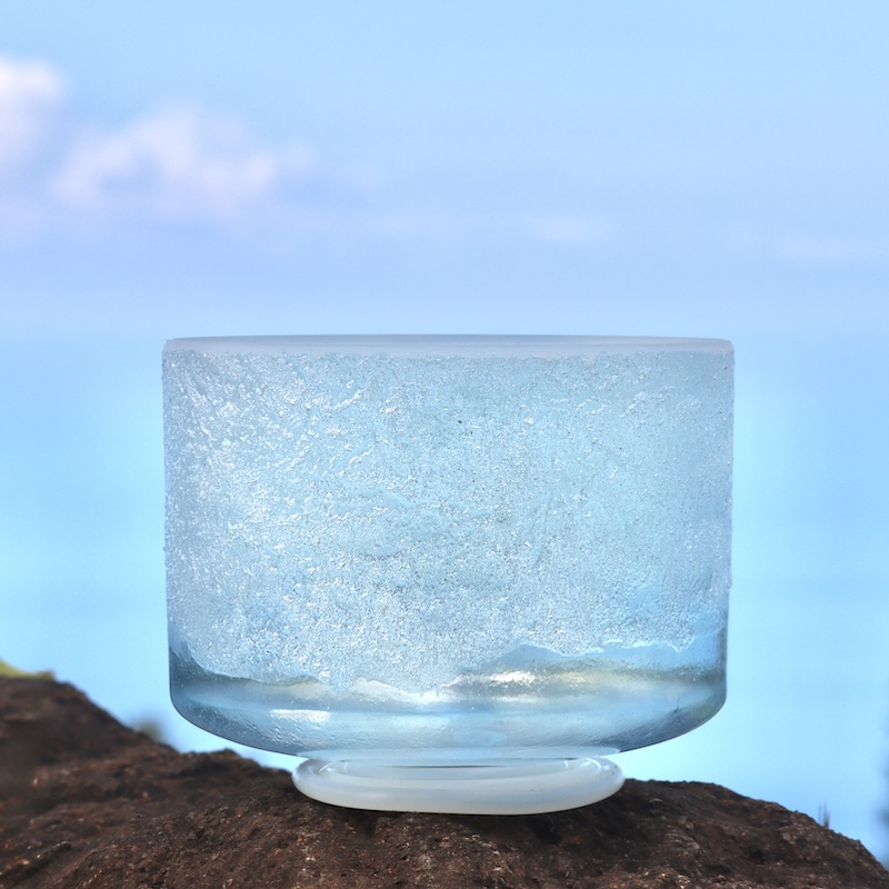 9" D-45 Lemurian Seed Aqua Aura Gold Frosted Rim - Image 2